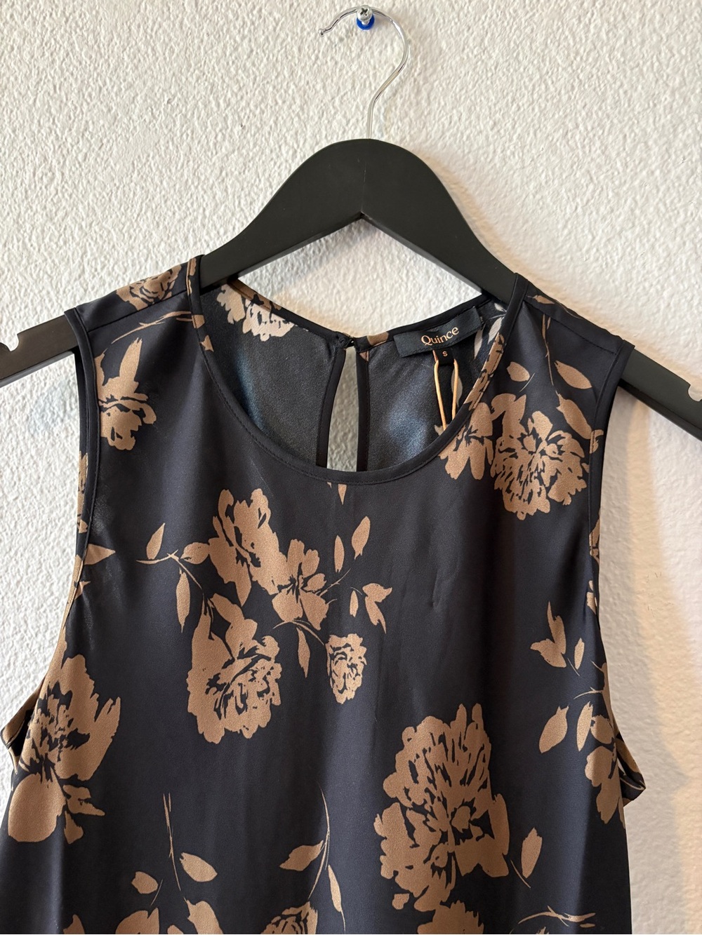 Quince Black Mulberry Silk Dress with Brown Floral Pattern - NWT - Picture 5 of 8